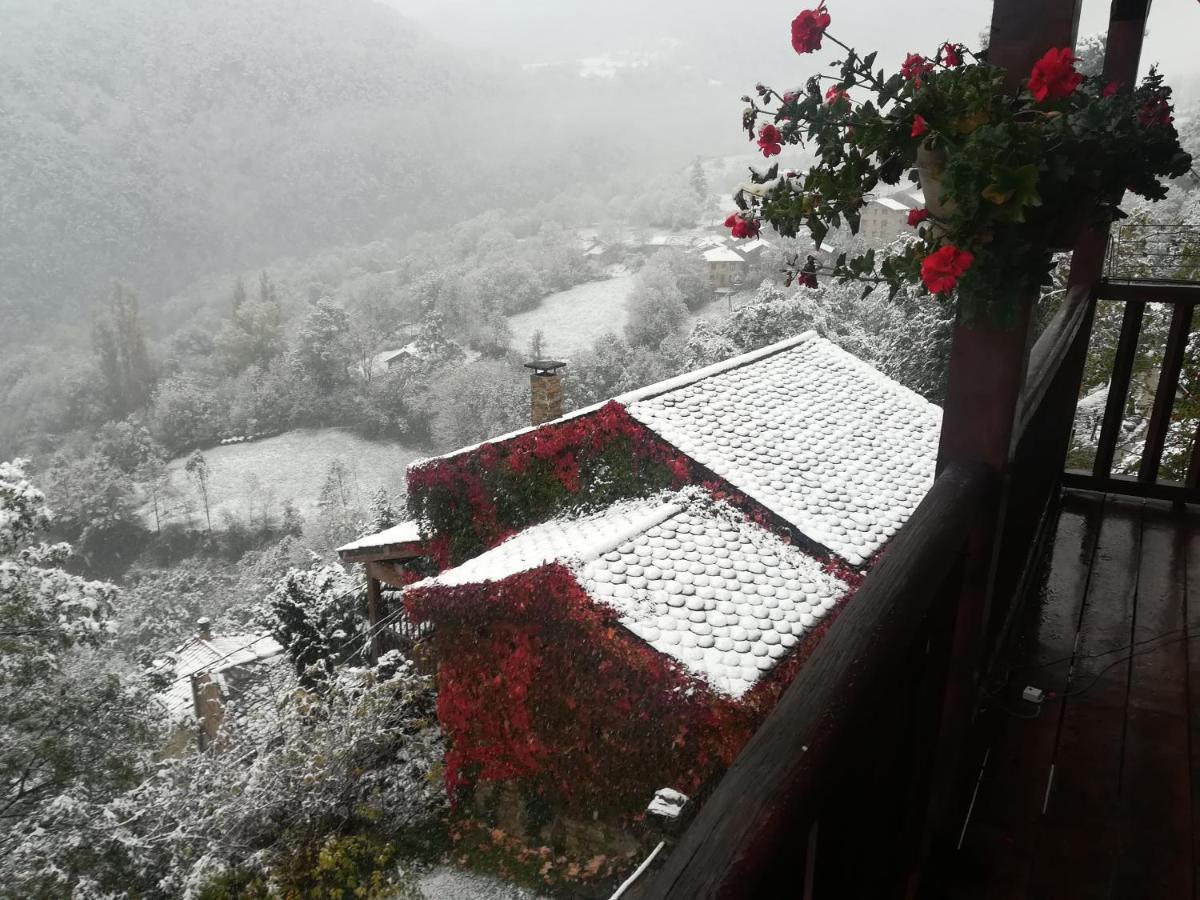 Casa Rural Pirineu Neva Ngoại thất bức ảnh